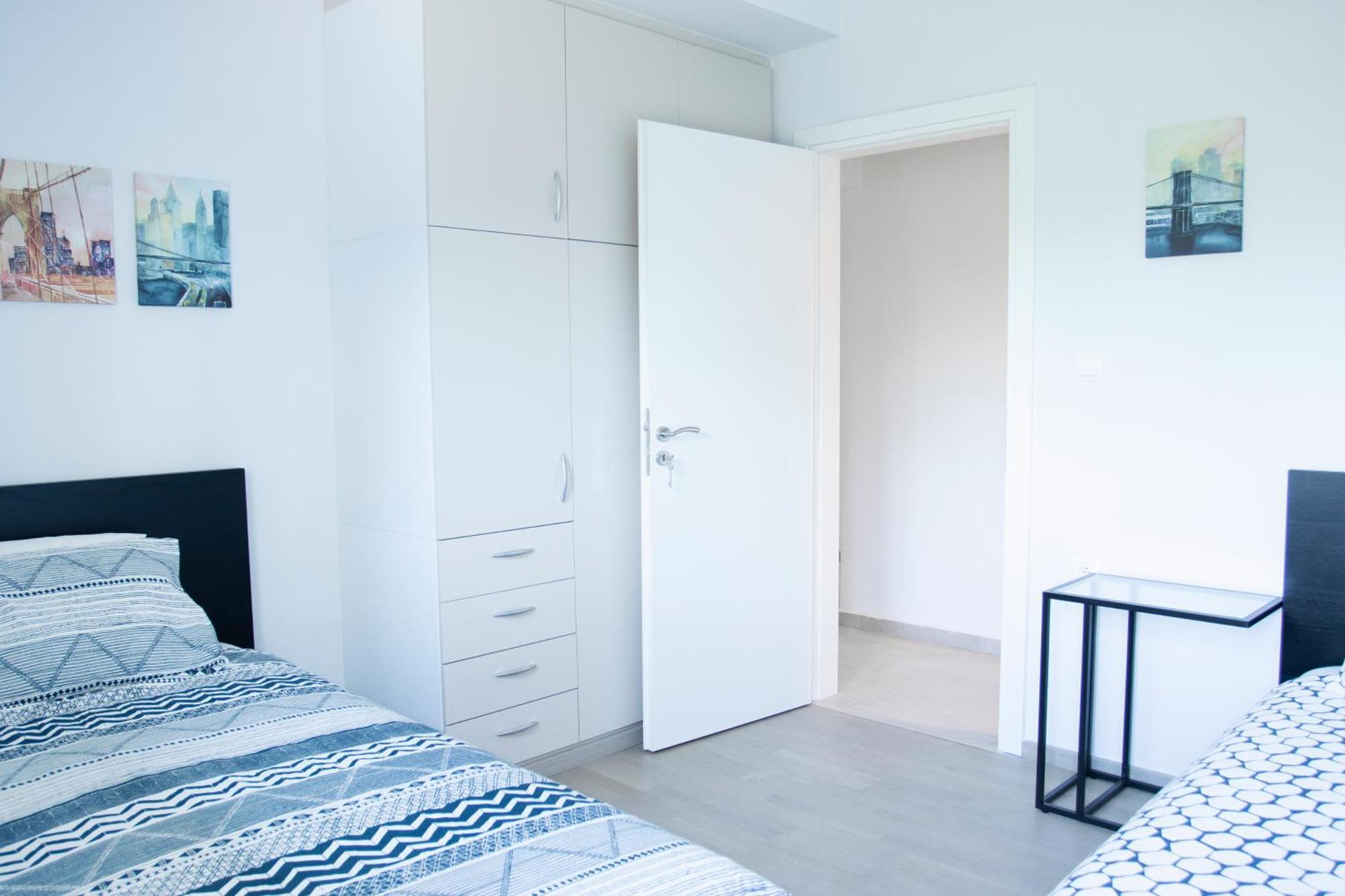 Sea Side Retreat 2 Bed Apartment