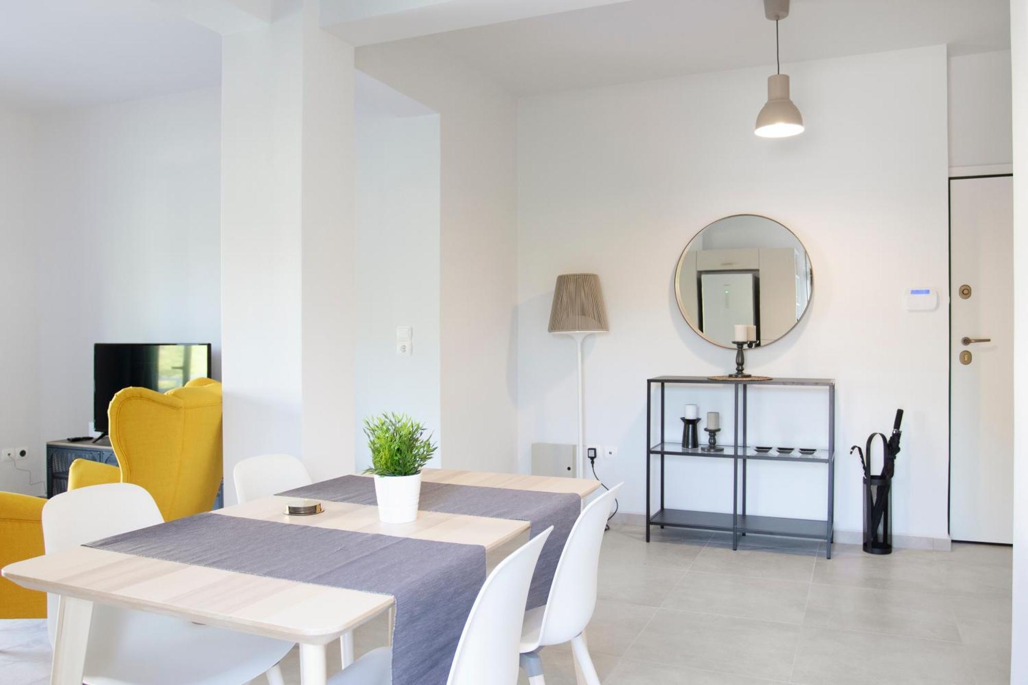 Sea Side Retreat 2 Bed